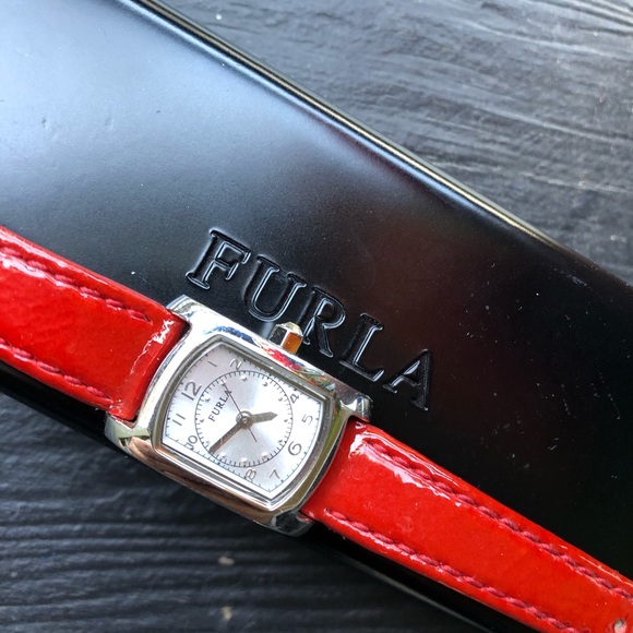 Pre-loved Furla Red Watch - Picture 3 of 5